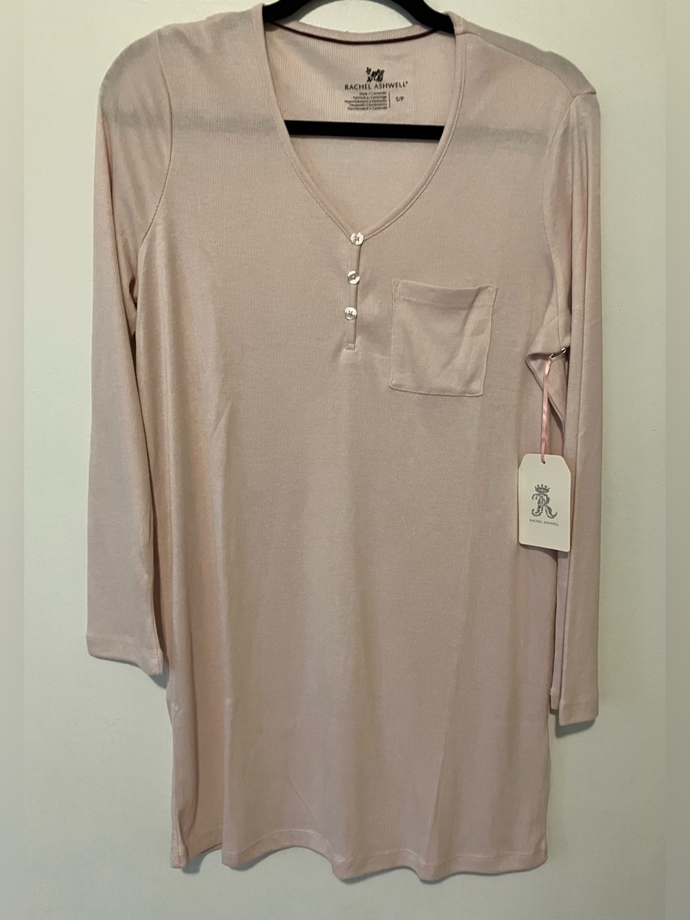 RACHEL ASHWELL Long Sleeve V-Neck Blush Pink Nightgown  NWT